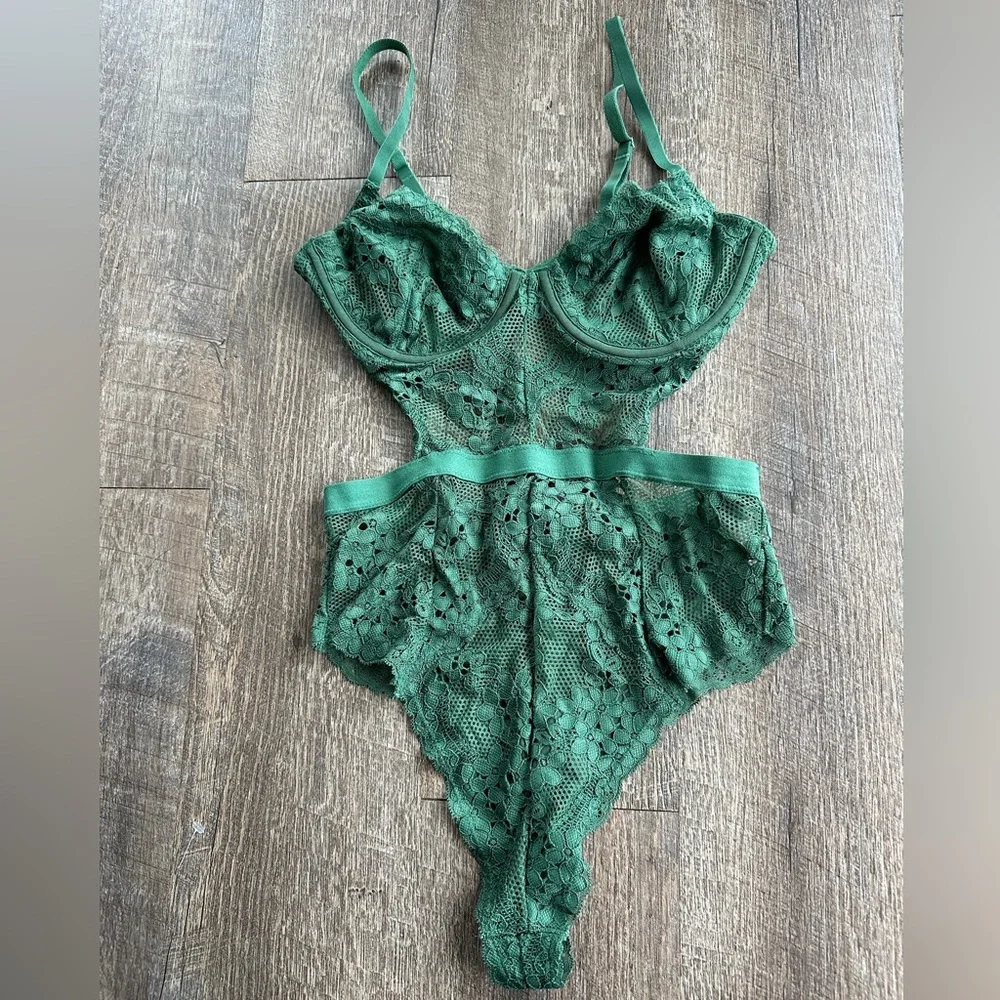 Green lingerie body suit - Picture 1 of 2